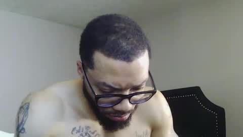 liightsinlover online show from April 13, 2:11 pm