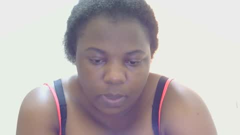 Snapshot of liilcutiee chatting on April 24, 9:45 am Lily online show from April 24, 9:45 am