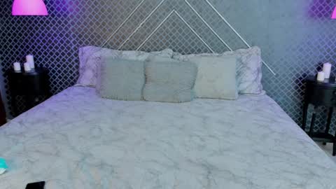 Snapshot of liilith_bloom chatting on October 3, 10:18 pm Lilith online show from October 3, 10:18 pm