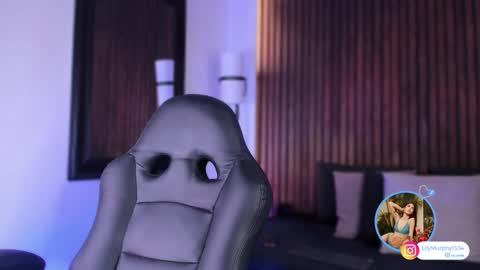 liily_murphy online show from October 23, 3:39 am