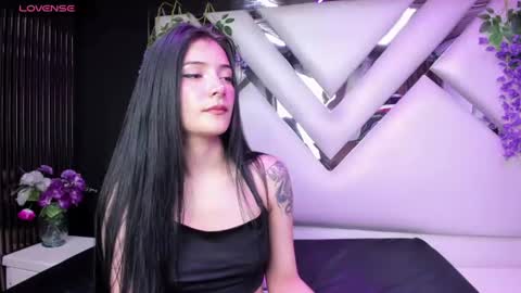 Snapshot of liinzy_rouse chatting on July 30, 5:01 pm Brittany online show from July 30, 5:01 pm