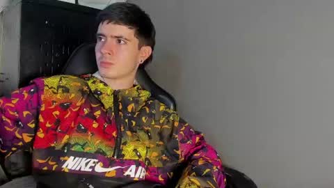 liio____ online show from June 23, 2:09 am