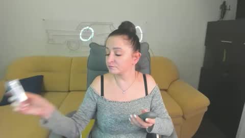 Snapshot of likaa_likaa chatting on January 10, 5:15 pm Lika online show from January 10, 5:15 pm