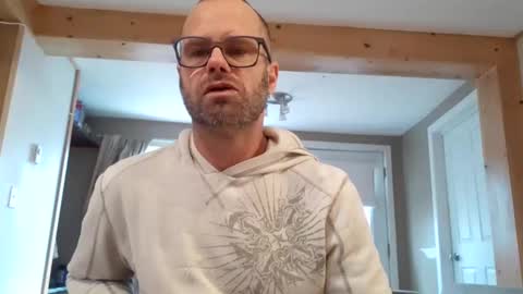 St pierre online show from December 30, 2:08 pm