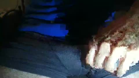 Snapshot of likehockey1234 chatting on October 22, 4:02 am likehockey1234 online show from October 22, 4:02 am