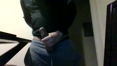 likeitorleaveit008 online show from April 4, 1:37 am