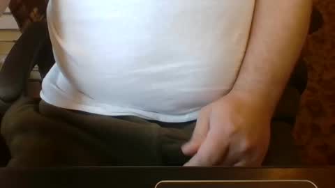 Snapshot of likestobewatchedm chatting on November 2, 7:49 pm N online show from November 2, 7:49 pm