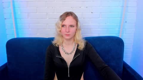 likilip online show from November 27, 2:02 am