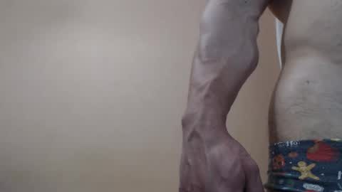 Maximus online show from January 14, 1:04 am