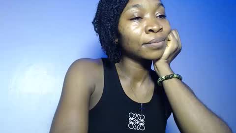 Snapshot of lil_baddie0 chatting on February 27, 1:00 pm lil_baddie0 online show from February 27, 1:00 pm