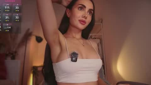 Gabriela online show from April 15, 6:04 pm