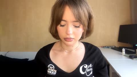 Lily online show from January 15, 11:04 am