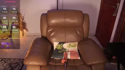 Miss K online show from February 19, 2:51 am