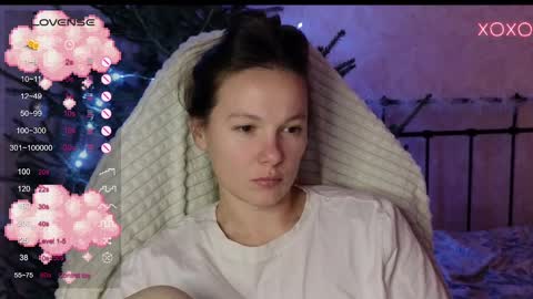 little moon online show from December 23, 8:14 pm