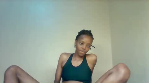 Lil miss online show from November 6, 1:17 am