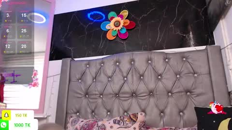   online show from January 5, 5:27 pm