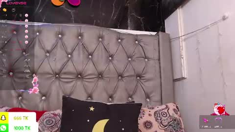   online show from July 9, 2:43 pm