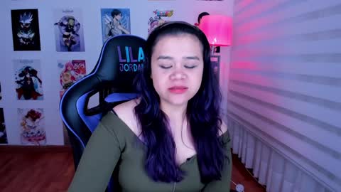 Snapshot of lila_jordan_ chatting on December 19, 10:32 pm Lila Jordan online show from December 19, 10:32 pm