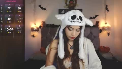 lila_min online show from October 9, 2:15 pm