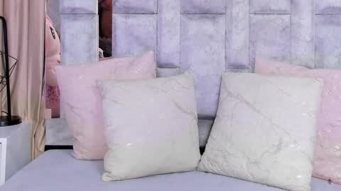 lila noa online show from January 12, 9:09 pm