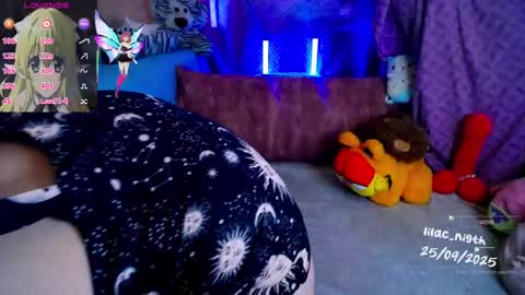 Snapshot of lilac_night chatting on September 27, 12:21 pm Jen online show from September 27, 12:21 pm