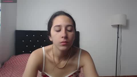 Snapshot of lilacream chatting on September 14, 5:45 pm Lila Cream online show from September 14, 5:45 pm