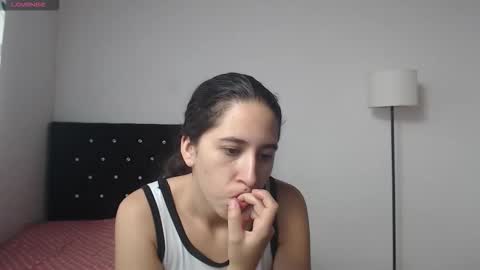 Snapshot of lilacream chatting on October 21, 3:02 pm Lila Cream online show from October 21, 3:02 pm