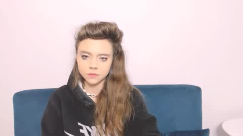 lilaslim online show from January 9, 5:59 pm