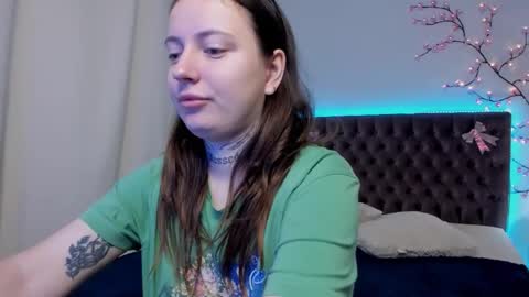 Snapshot of lilavame chatting on September 15, 7:47 pm LilaVame online show from September 15, 7:47 pm