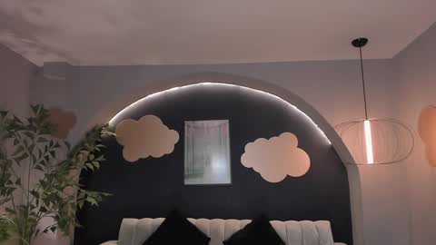 Lila West online show from January 14, 1:15 am