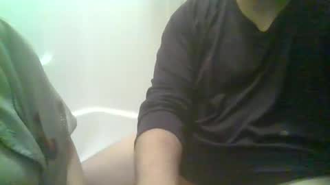 lilbratty_clouds_ogpuffdragon online show from January 12, 1:48 pm