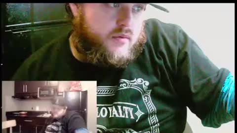 lilbratty_clouds_ogpuffdragon online show from November 24, 12:54 am