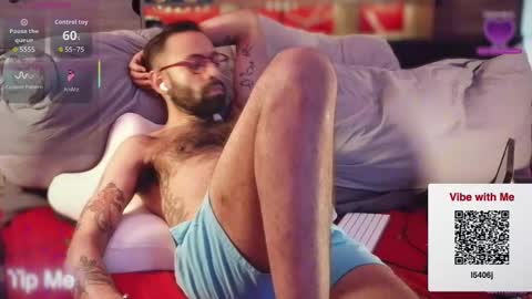 Snapshot of lilbrownpkb chatting on January 7, 6:27 am Lil Brown PKB online show from January 7, 6:27 am