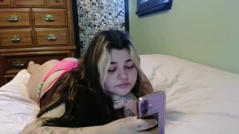 candy online show from September 10, 1:44 pm