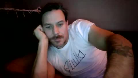 lildeer1980 online show from December 5, 3:15 am