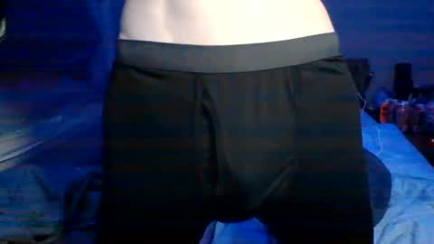 Snapshot of lildman420 chatting on January 18, 9:35 am lildman420 online show from January 18, 9:35 am