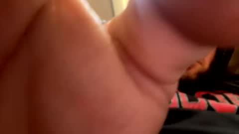 lildog361334 online show from December 16, 2:55 pm