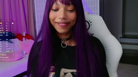 Snapshot of lileviemarie chatting on December 7, 2:53 am evie online show from December 7, 2:53 am