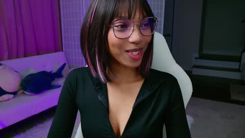 Snapshot of lileviemarie chatting on February 5, 2:51 am evie online show from February 5, 2:51 am