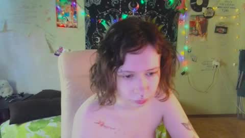 Lil online show from March 18, 8:50 am