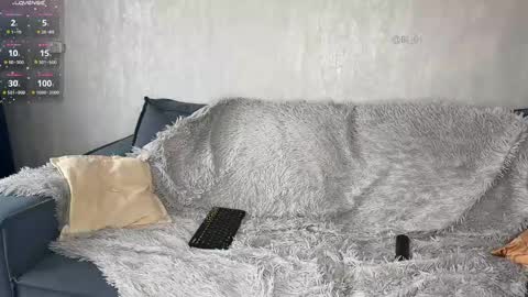 Lili online show from April 4, 9:40 am