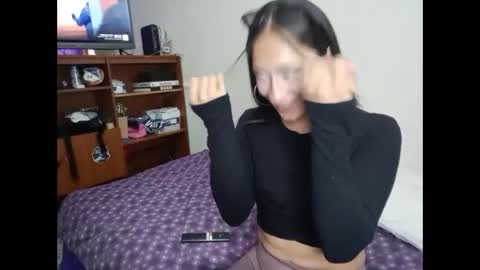 lili__lopez777 online show from November 27, 8:33 pm