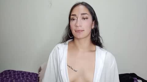lili__lopez777 online show from December 1, 10:26 pm