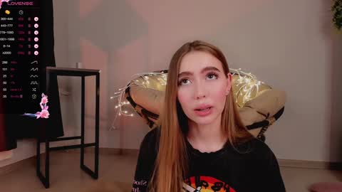 lili__roze_ online show from January 9, 3:26 am