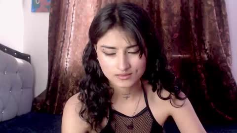 lili_clan11 online show from January 15, 4:44 pm