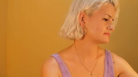 Snapshot of lili_latina47 chatting on March 2, 11:11 pm Lili online show from March 2, 11:11 pm