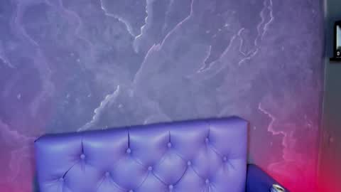 Lili  online show from March 18, 7:06 pm