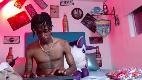 lili_roussi online show from October 26, 12:38 am