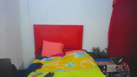 Snapshot of lili_sweet7 chatting on December 1, 8:53 pm lili sweet online show from December 1, 8:53 pm