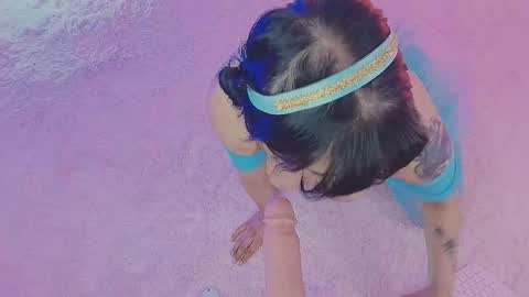 Lili online show from October 31, 3:13 pm